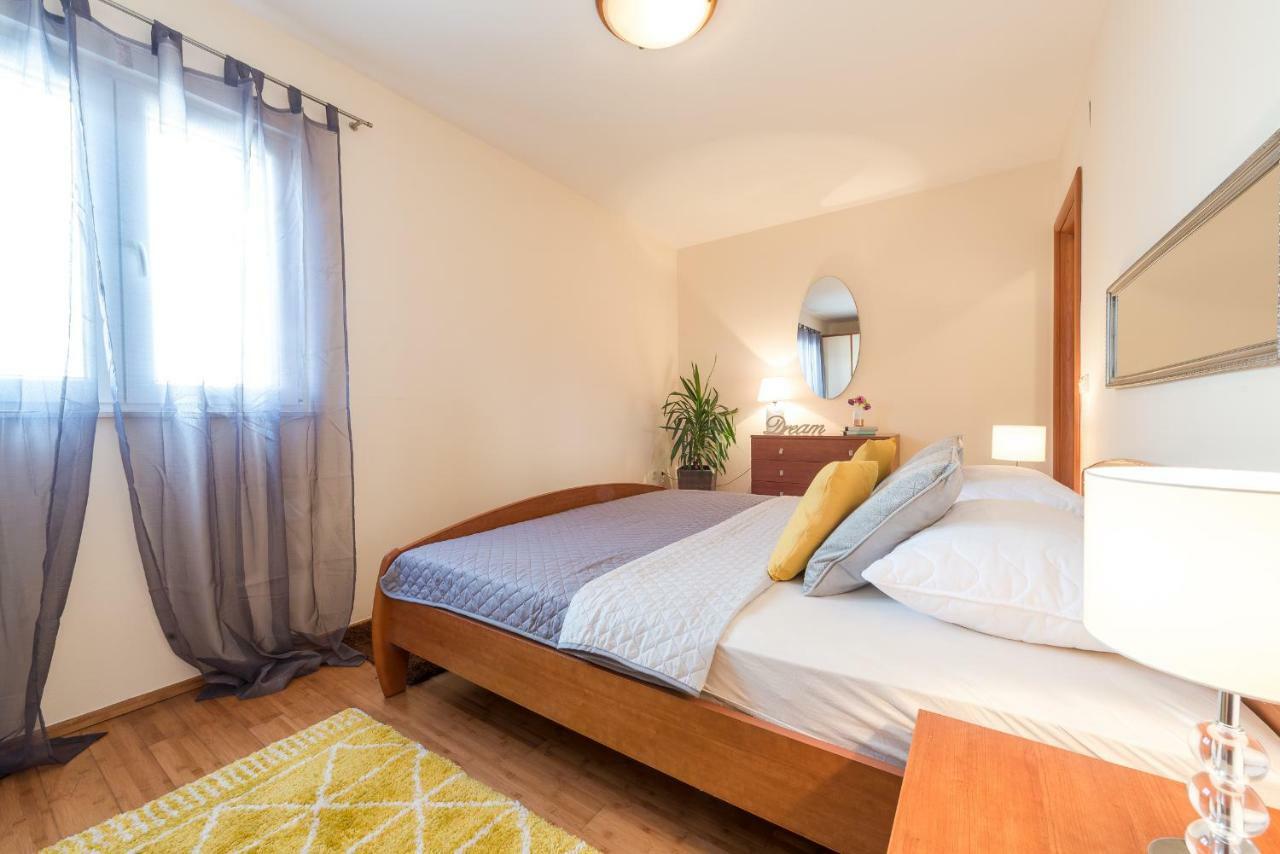 Summer Life Apartment 슬라노 외부 사진